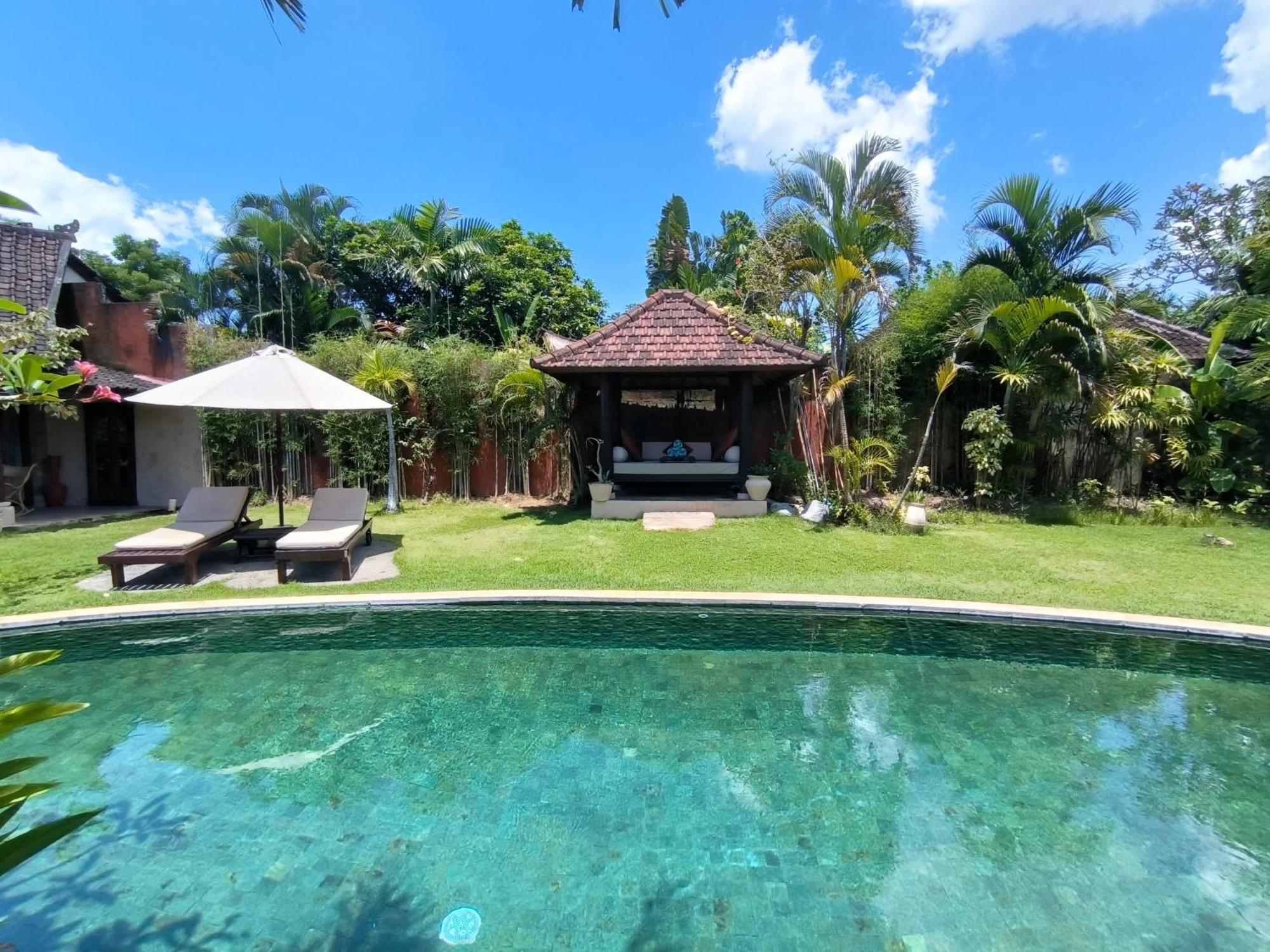 Villa Plawa Asri Seminyak Extérieur photo